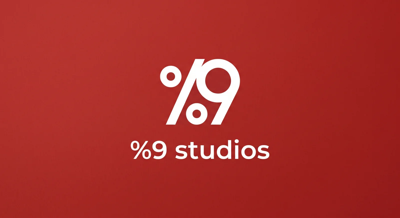 %9 Studios logosu